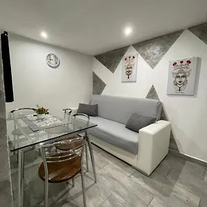 https://house-soleil.catania-hotels.net